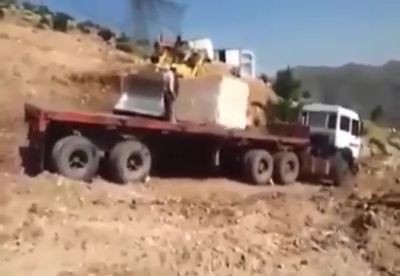 Large stone smashes lorry's cabin - Pegagu