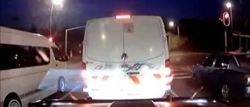 Multiple vehicles smashed by uncontrollable truck (Video)